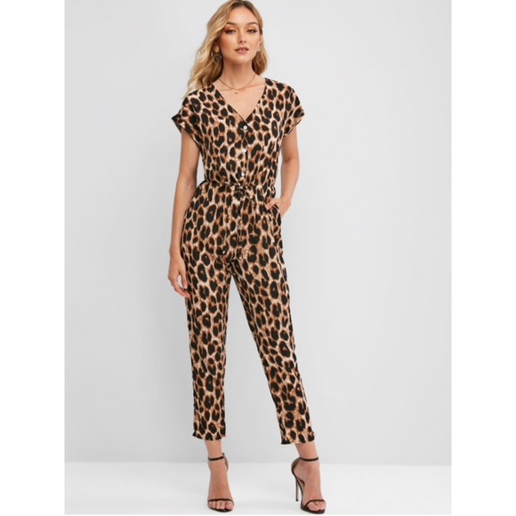 SOLD Cuffed Button Placket Leopard Jumpsuit NWT - Picture 11 of 11
